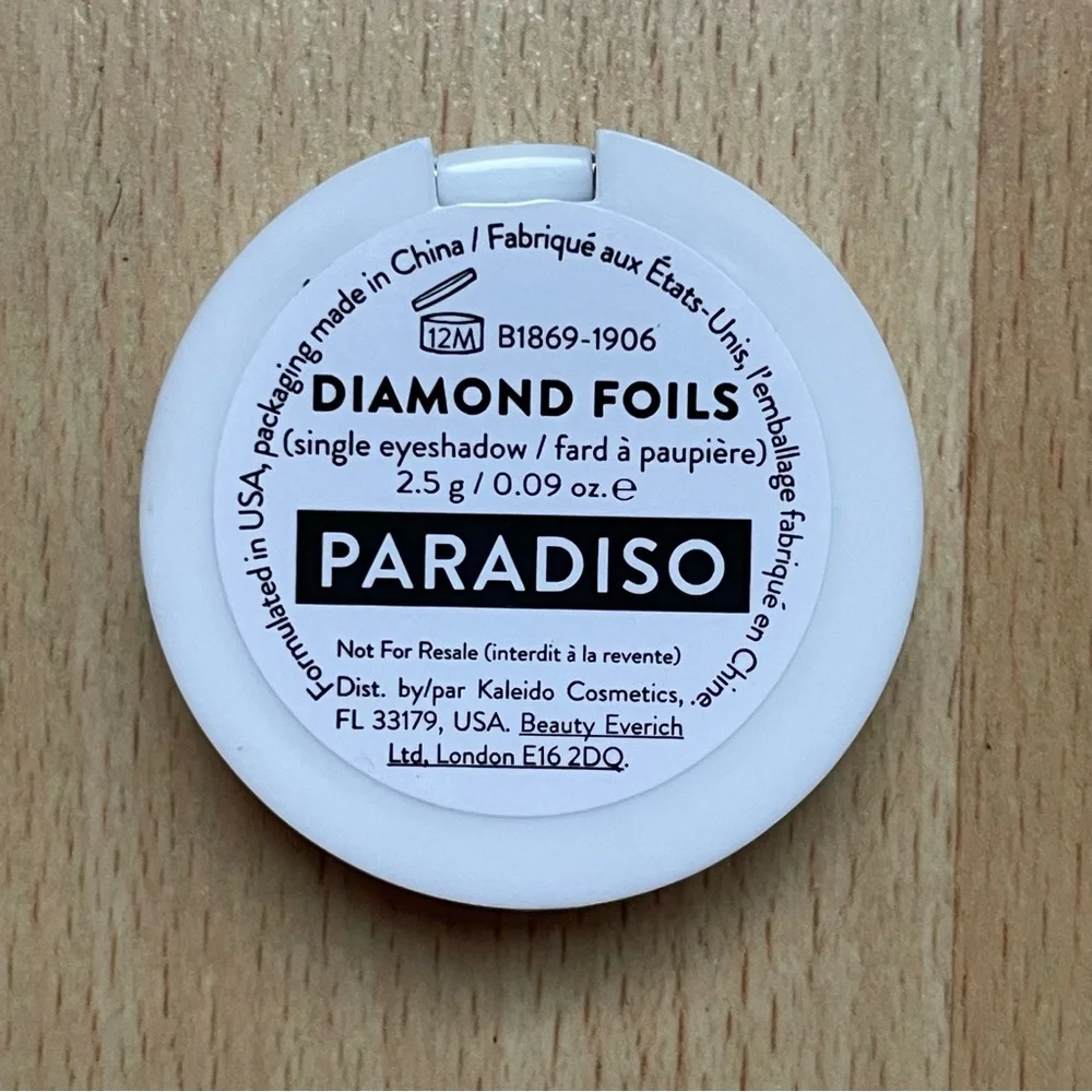 NEW Kaleido Cosmetics Diamond Foils Eyeshadow In Paradiso shade, Gold, NIB